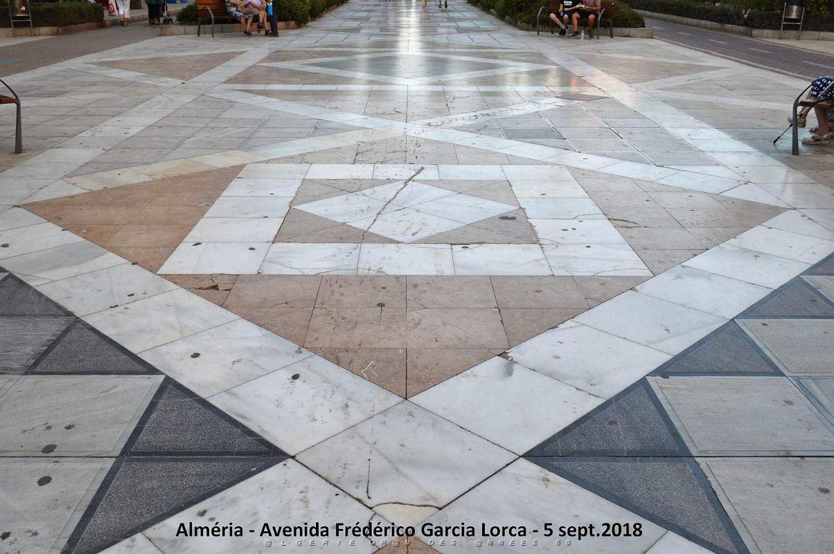 13 ALMERIA - RAMBLA FREDERICO GARCIA LORCA (50).JPG